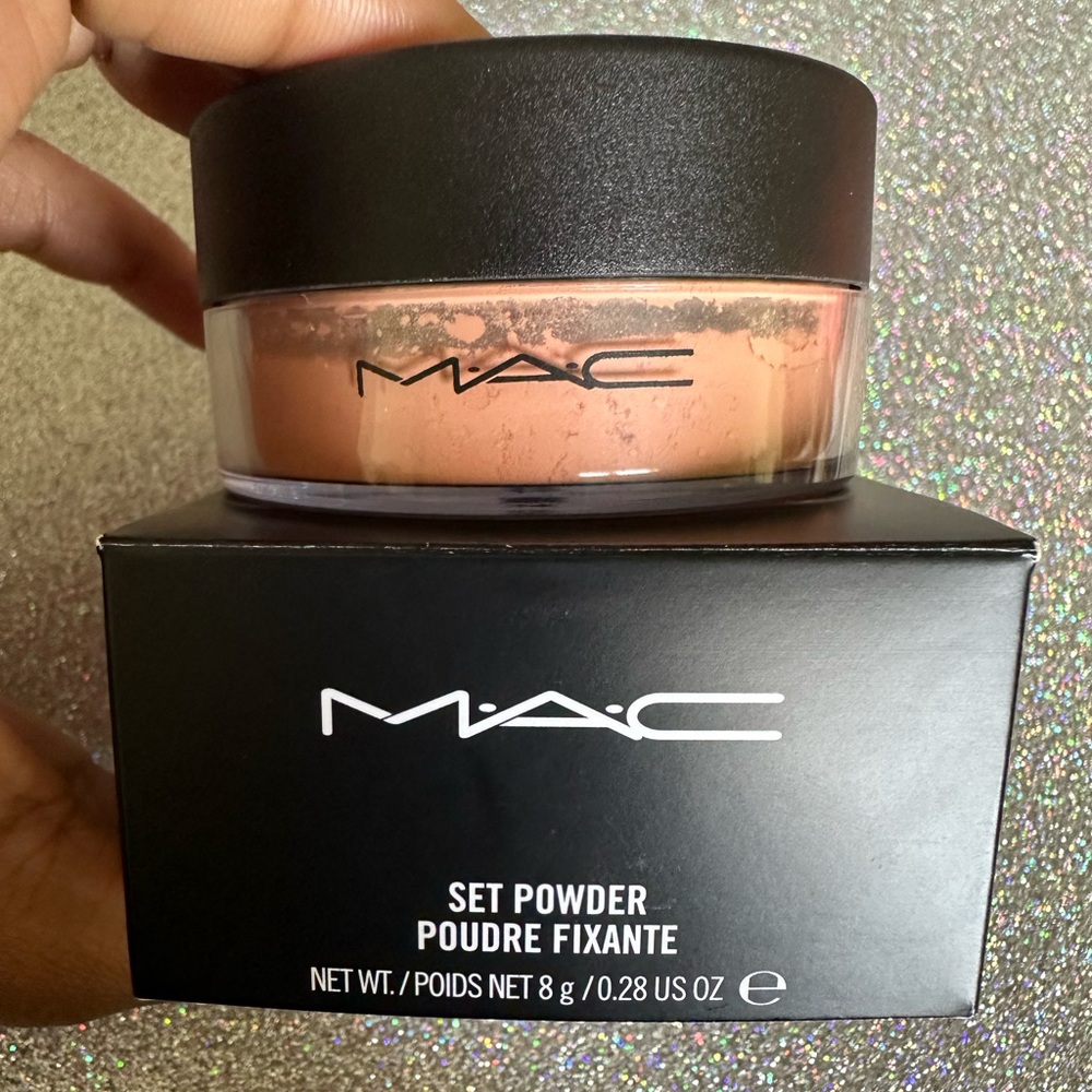 Mac Set Powder in Deep Peach